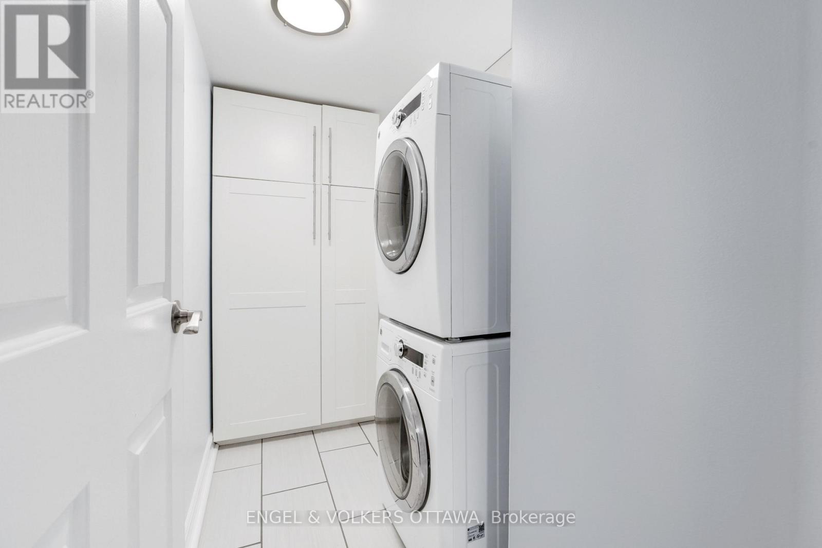 505 - 2019 Carling Avenue