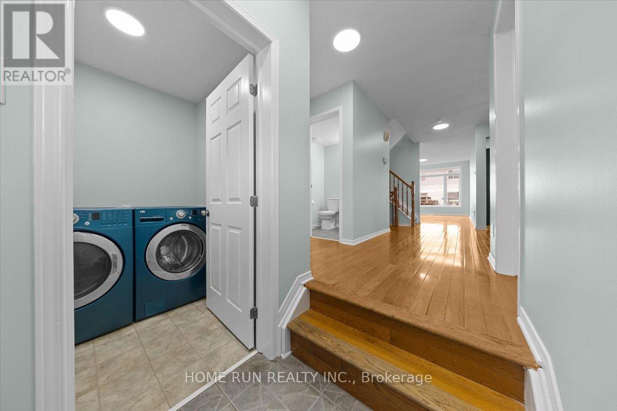 294 Applecross Crescent