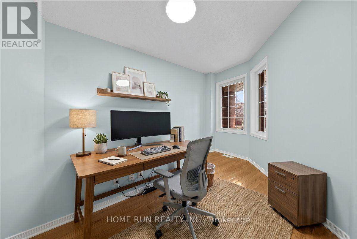 294 Applecross Crescent