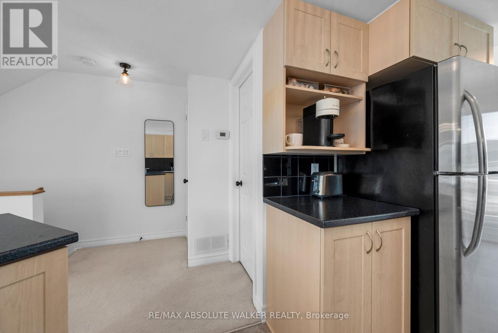 32 - 633 Lakeridge Drive