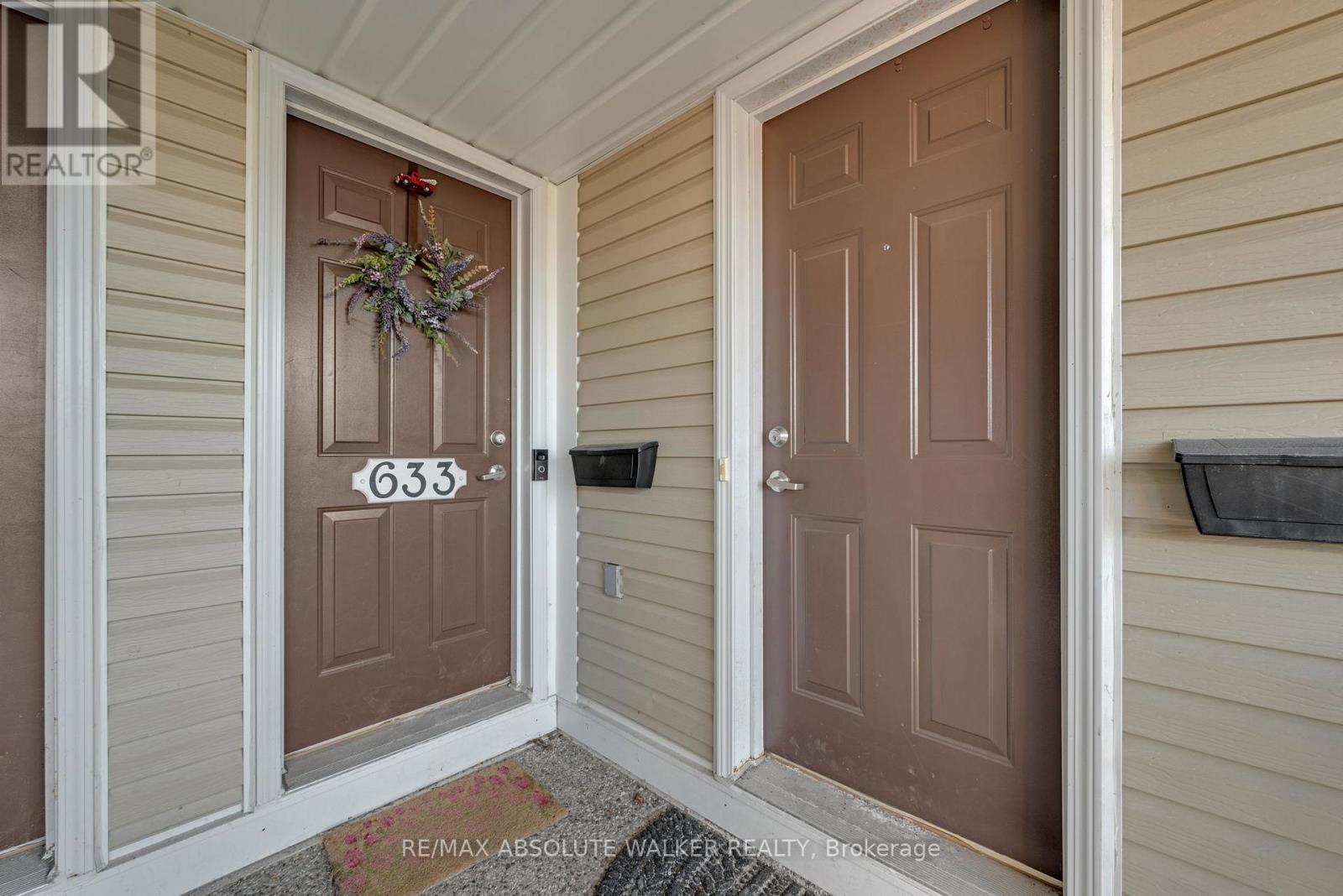 32 - 633 Lakeridge Drive