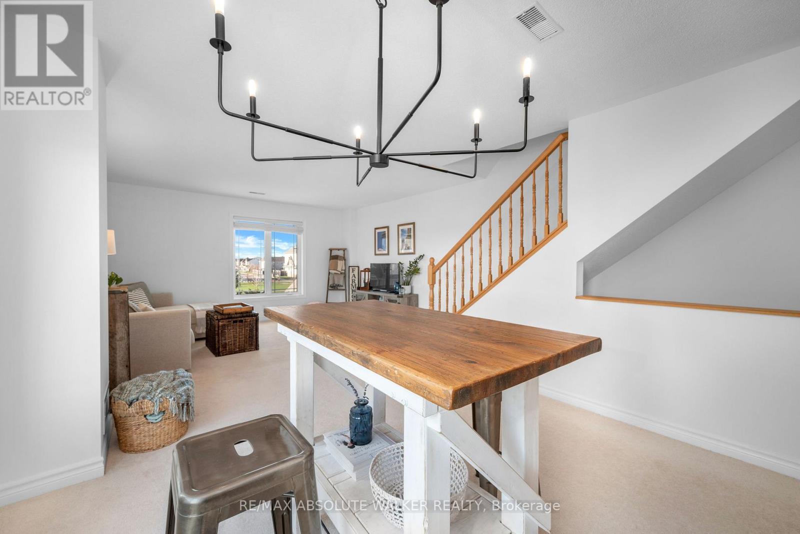 32 - 633 Lakeridge Drive