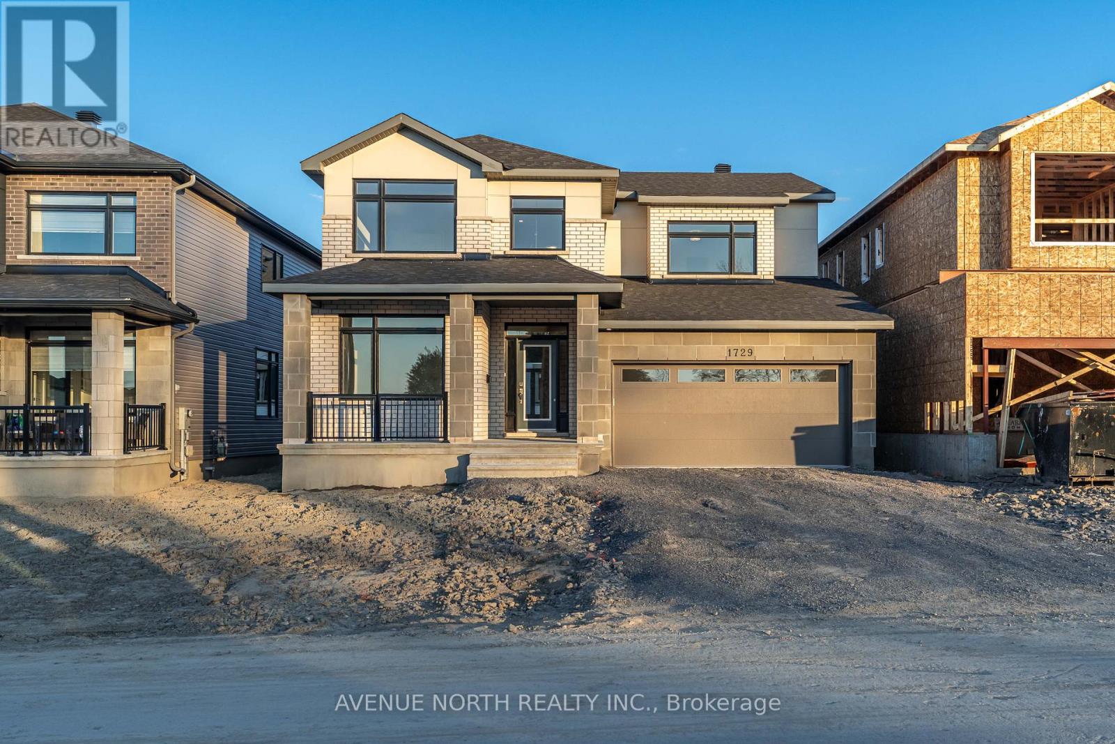 1729 Rotterdam Circle