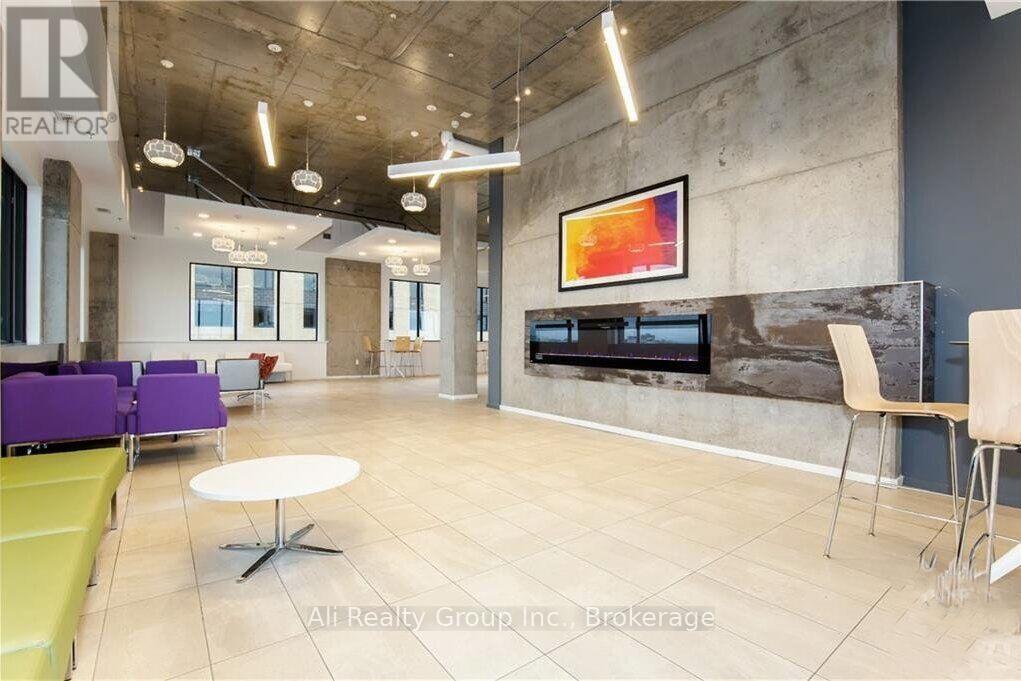 2701 - 105 Champagne Avenue S