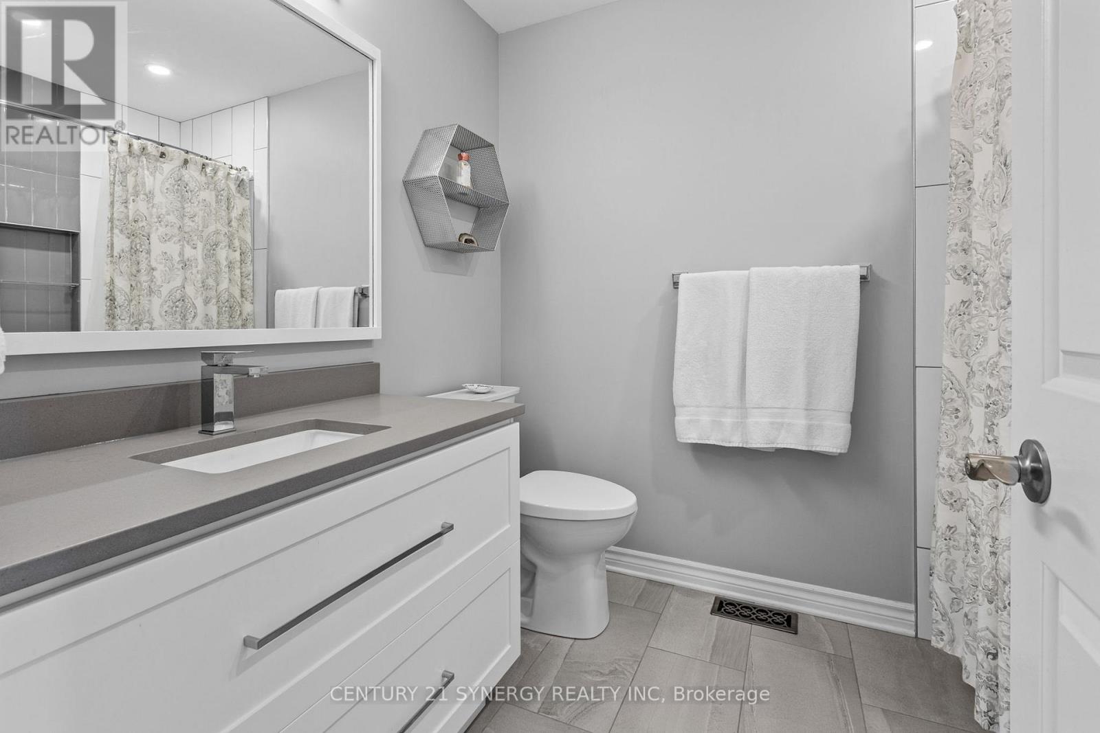 40 Brockington Crescent