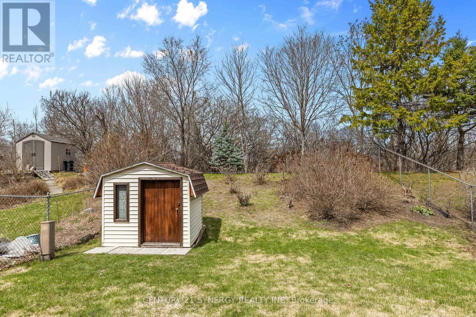 40 Brockington Crescent