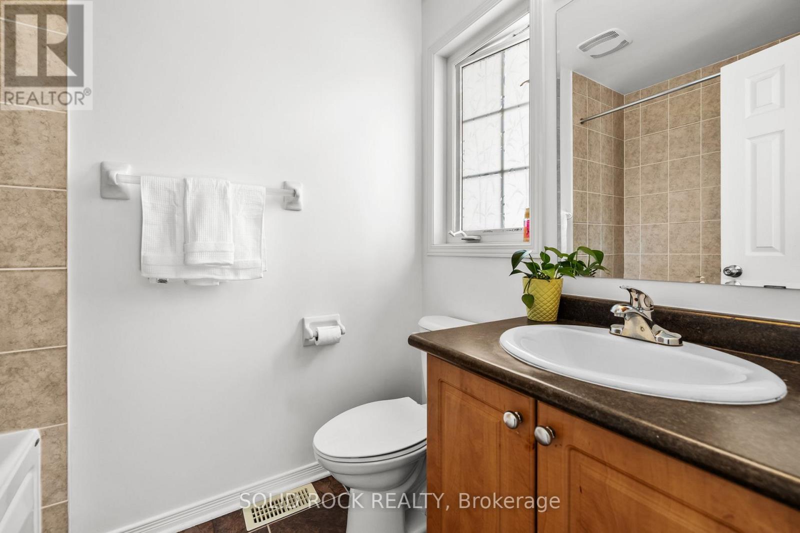 438 Haresfield Court