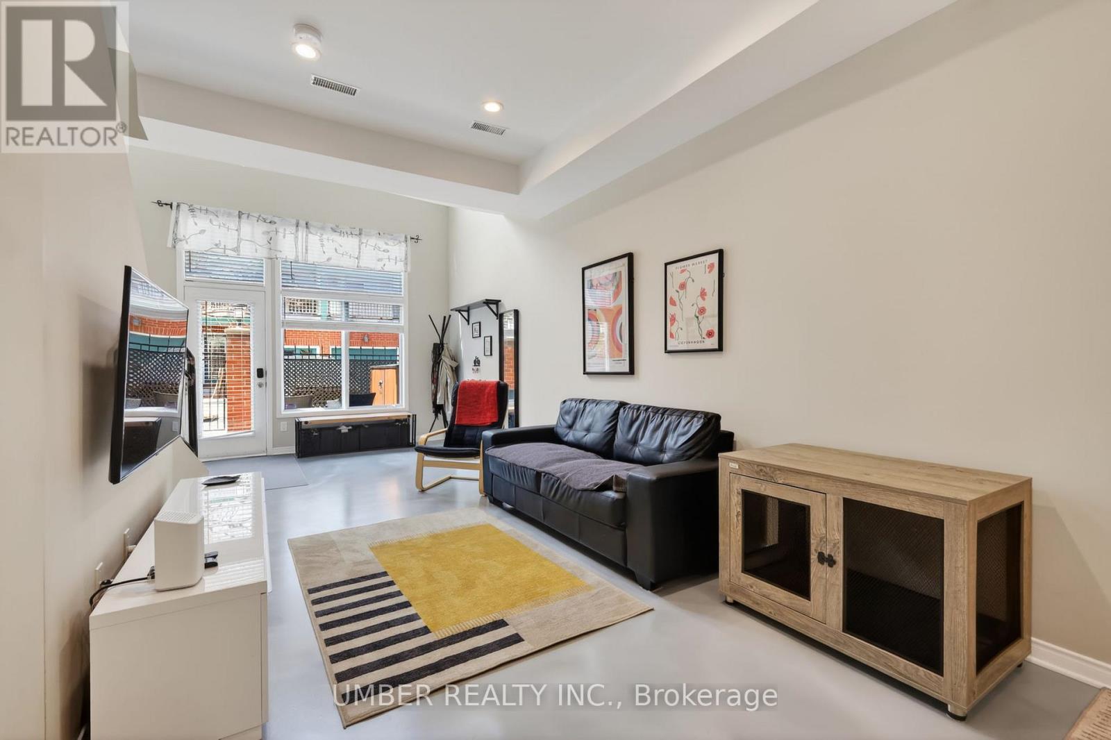 5 - 170 Cathcart Street