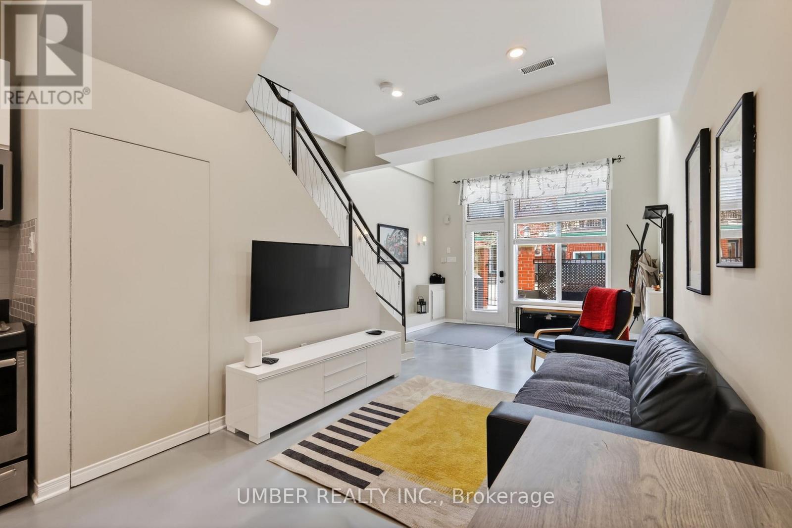 5 - 170 Cathcart Street