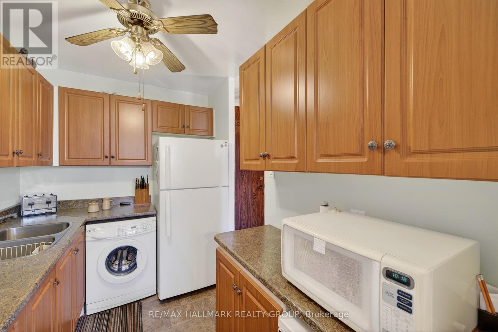 209 - 2000 Jasmine Crescent