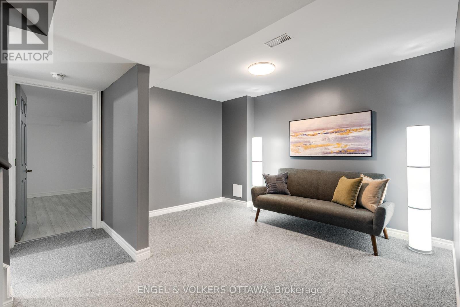 44 - 1152 Des Forets Avenue