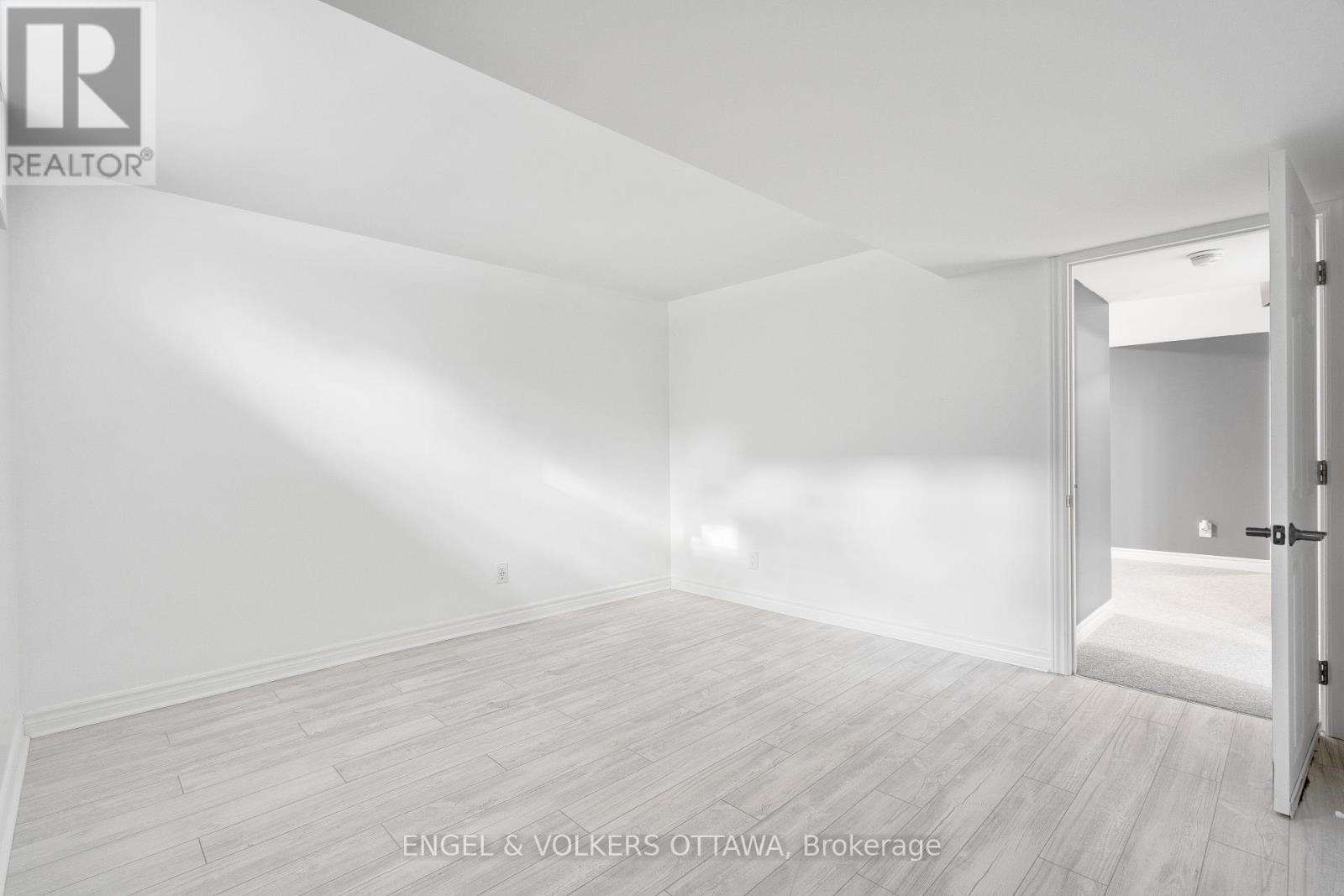 44 - 1152 Des Forets Avenue