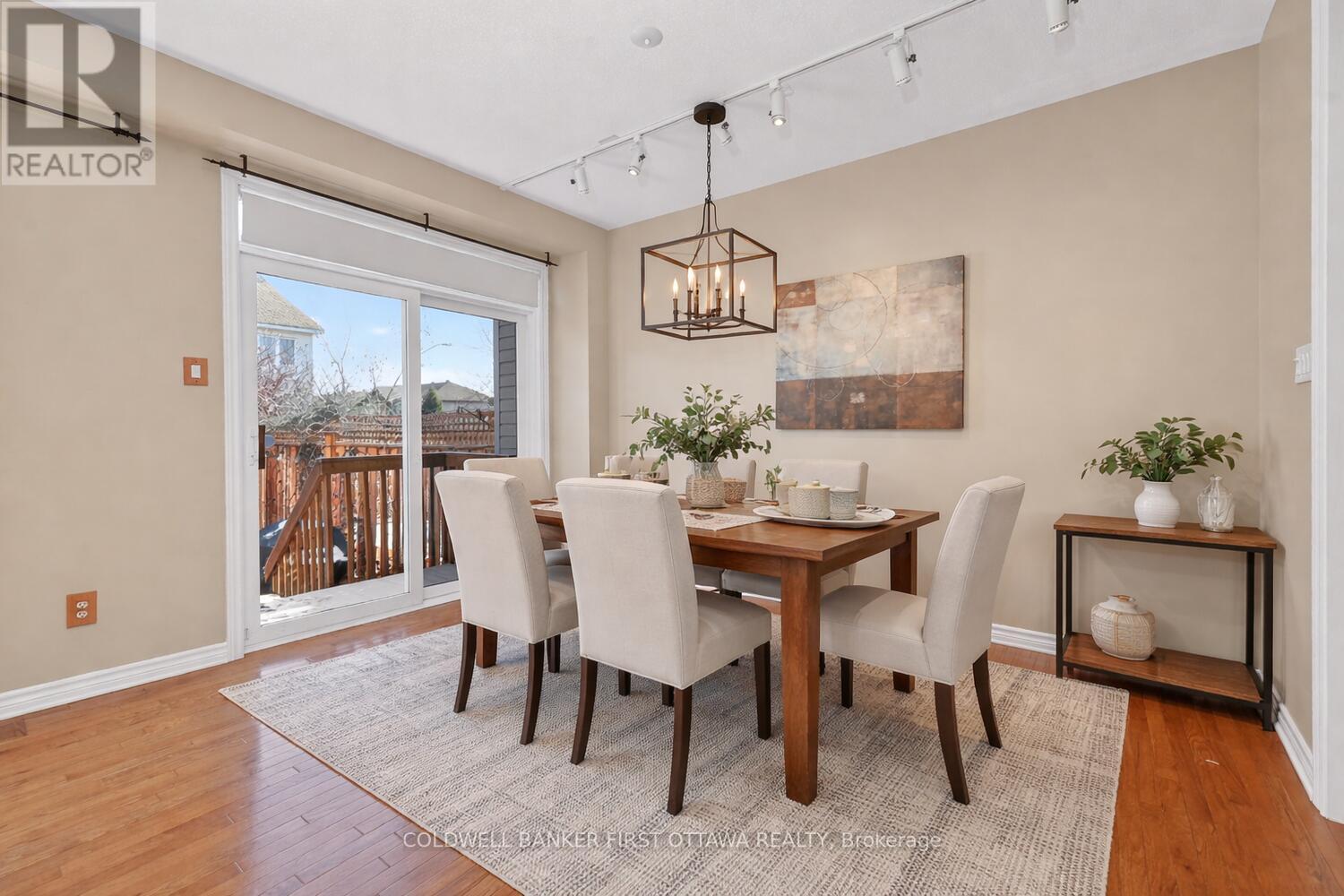 102 Windance Crescent