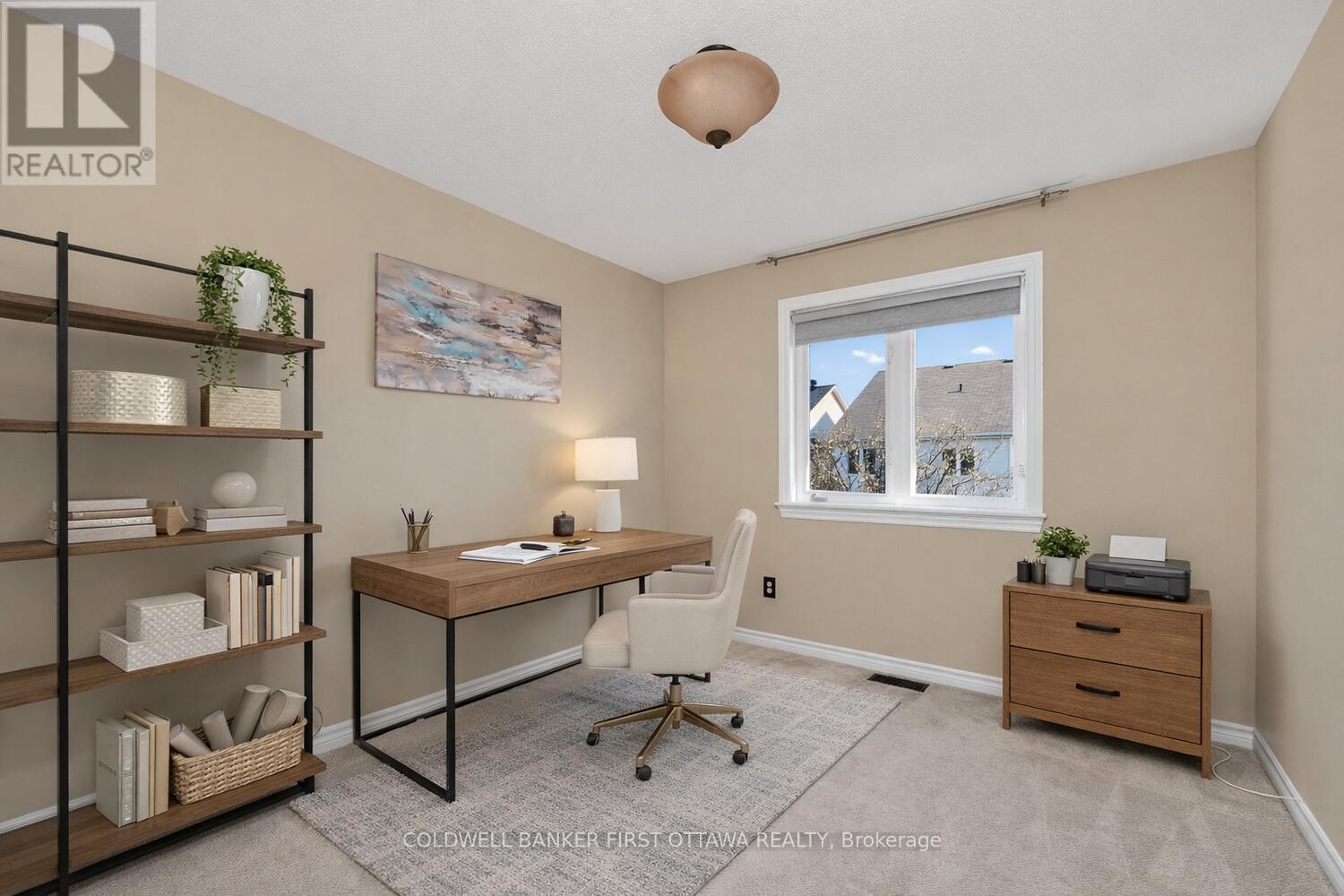 102 Windance Crescent