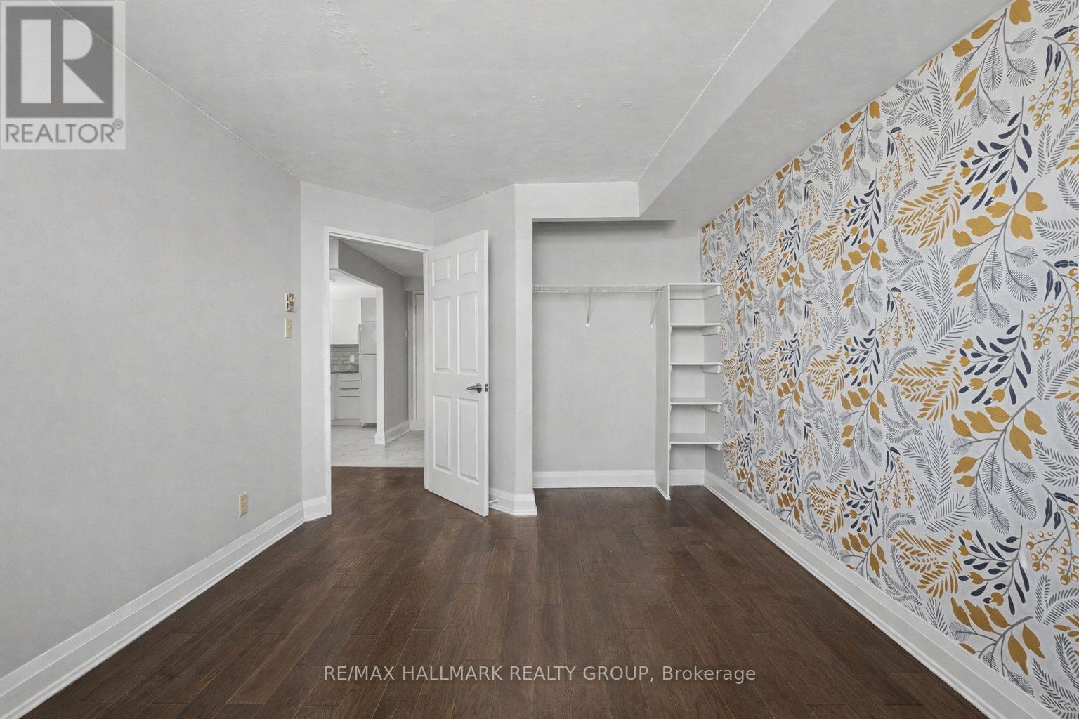 801 - 1440 Heron Road