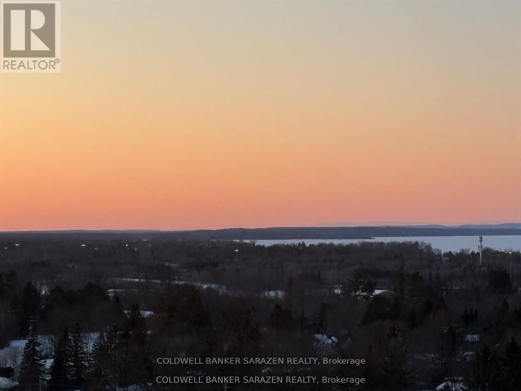 1215 - 80 Sandcastle Drive