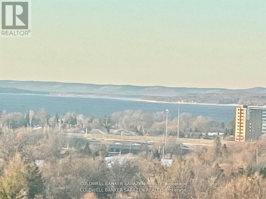 1215 - 80 Sandcastle Drive