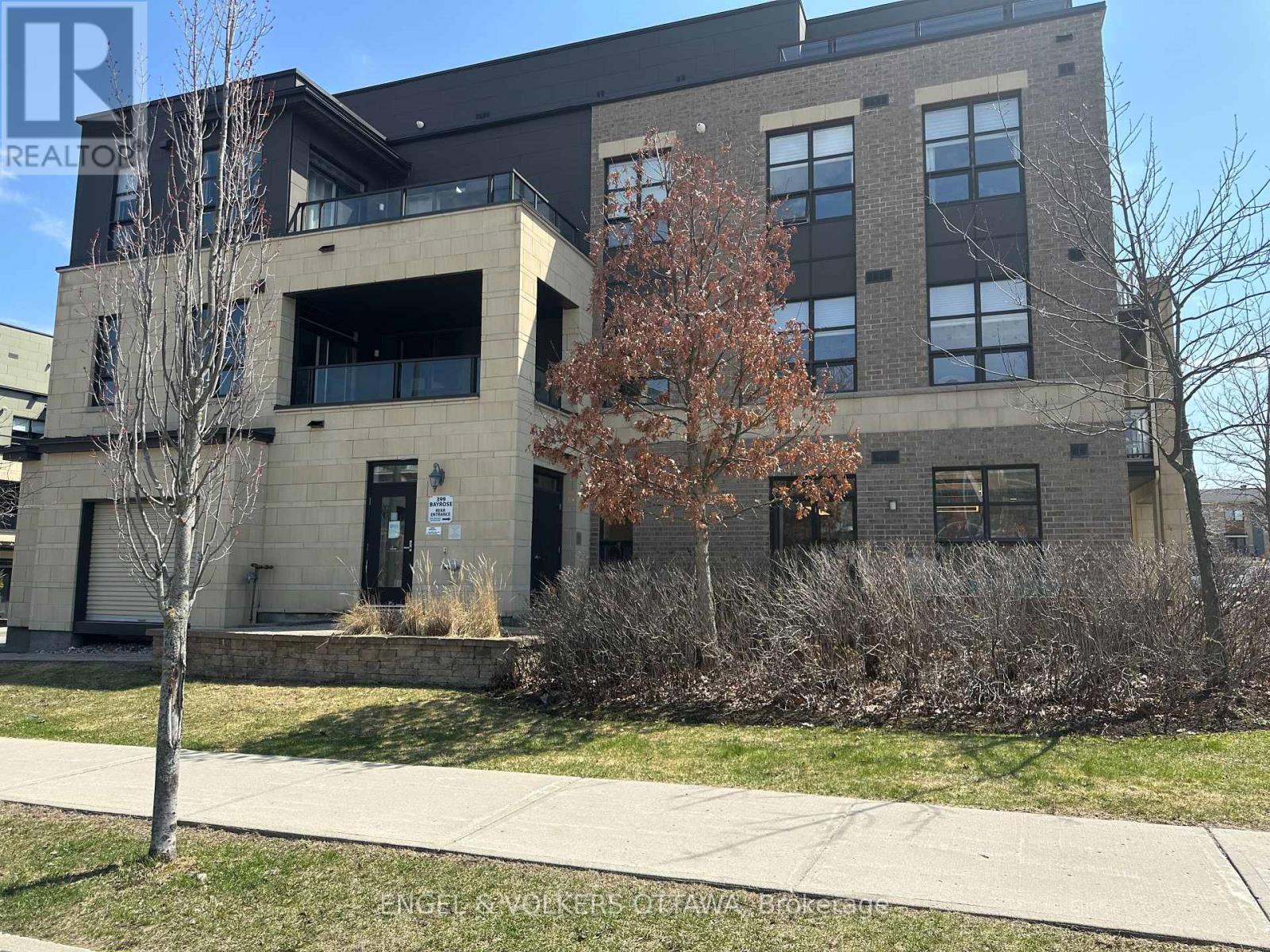 401 - 399 Bayrose Drive W