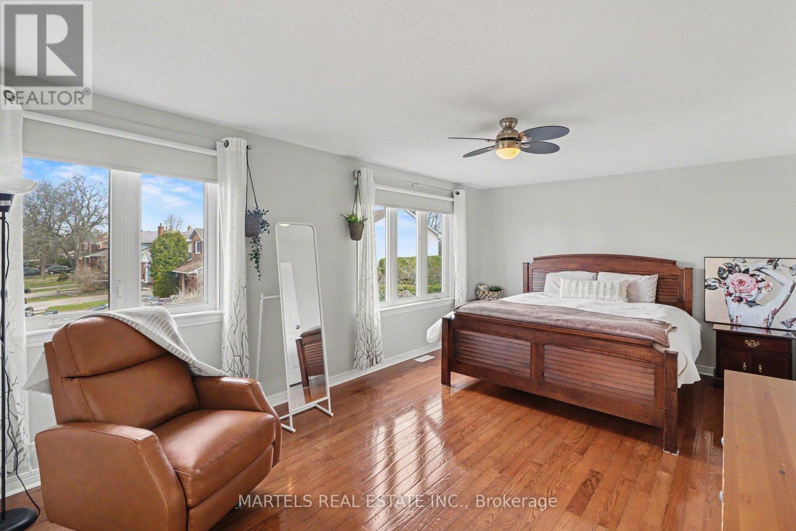 1113 Saint-emmanuel Terrace