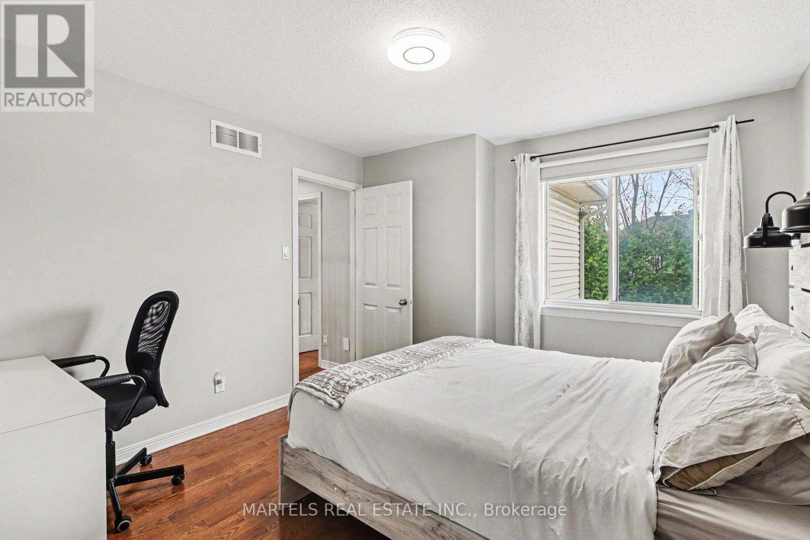 1113 Saint-emmanuel Terrace