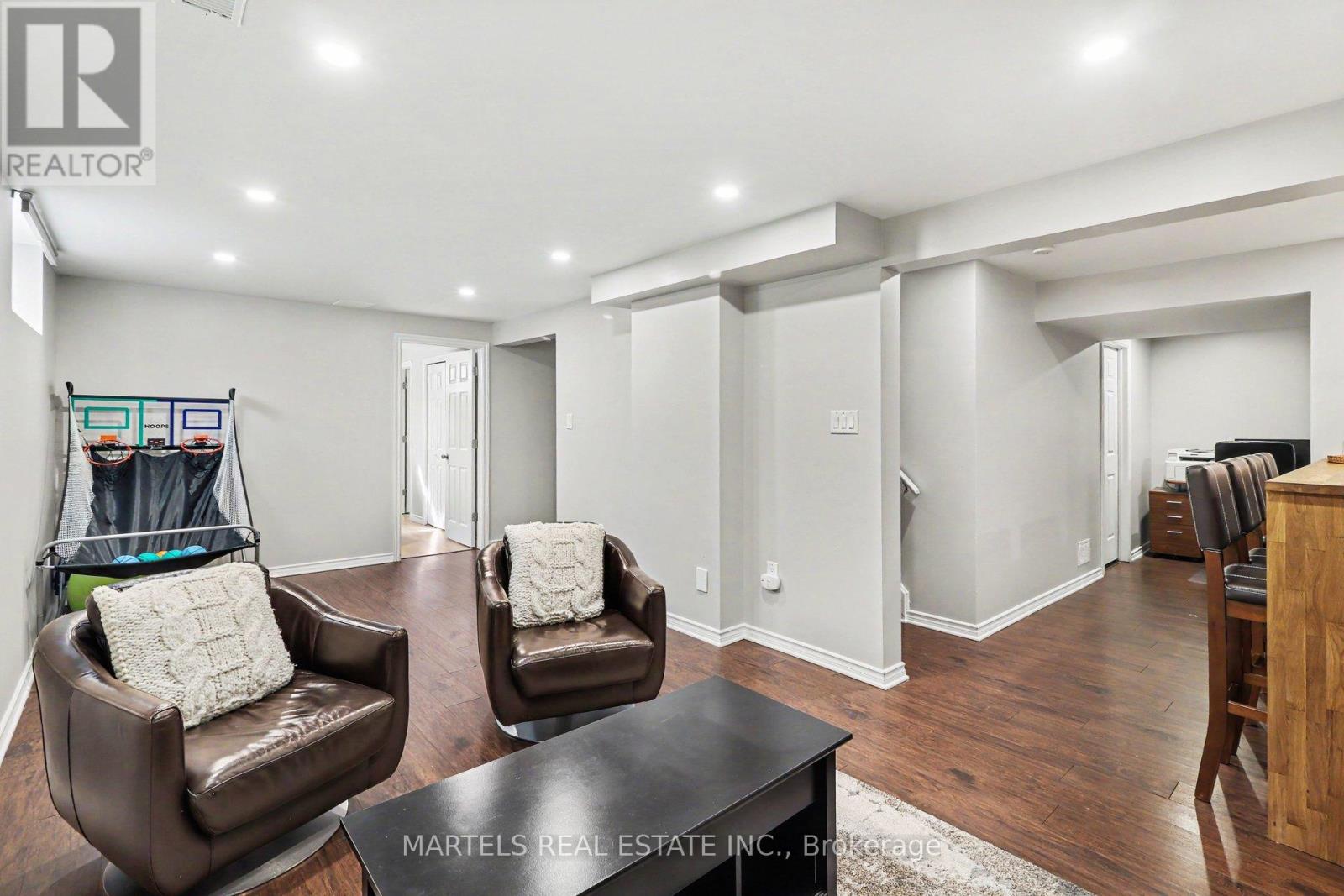 1113 Saint-emmanuel Terrace