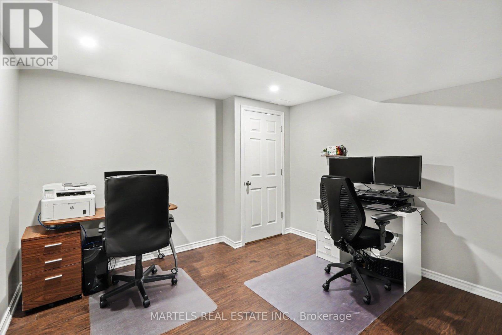 1113 Saint-emmanuel Terrace