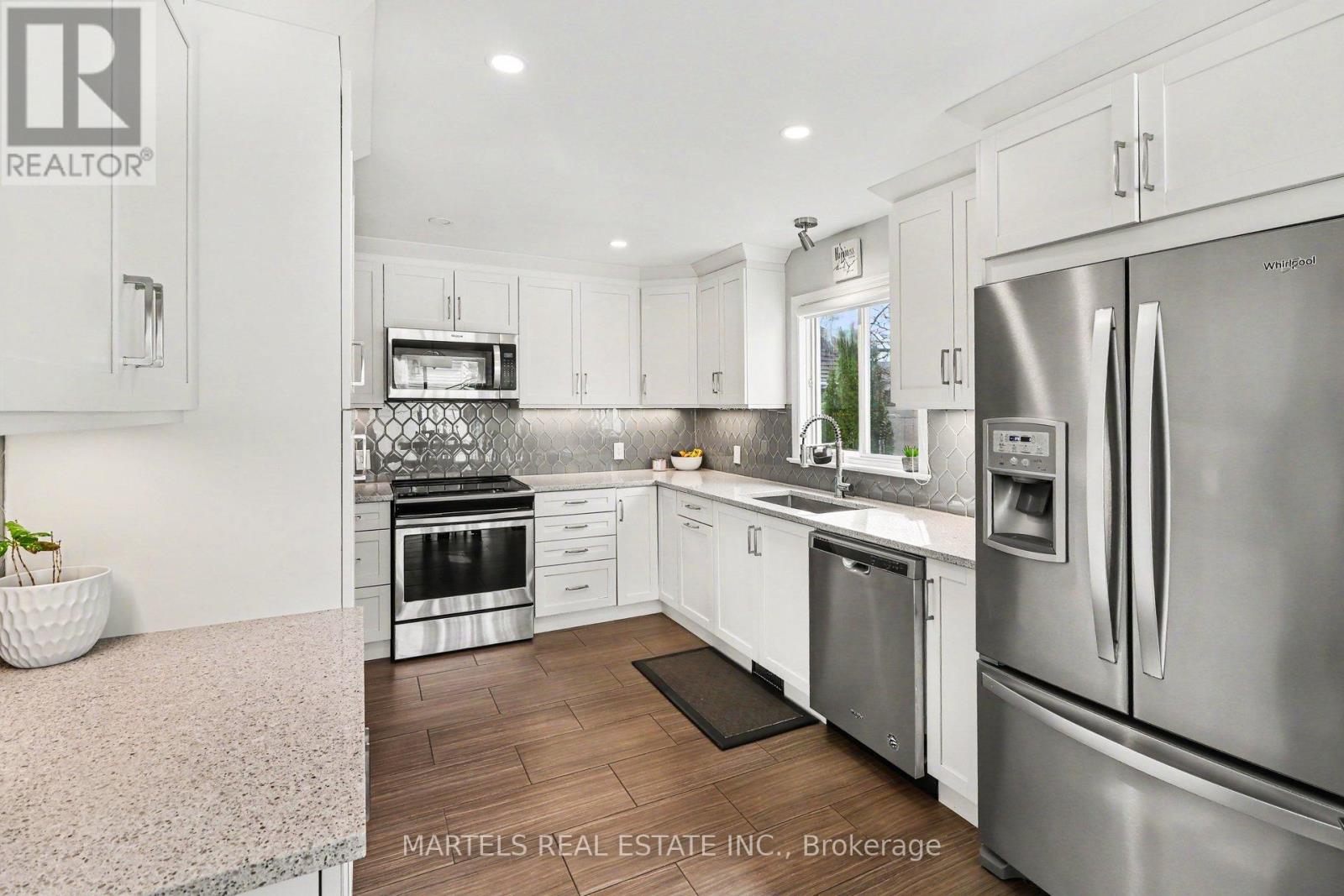 1113 Saint-emmanuel Terrace