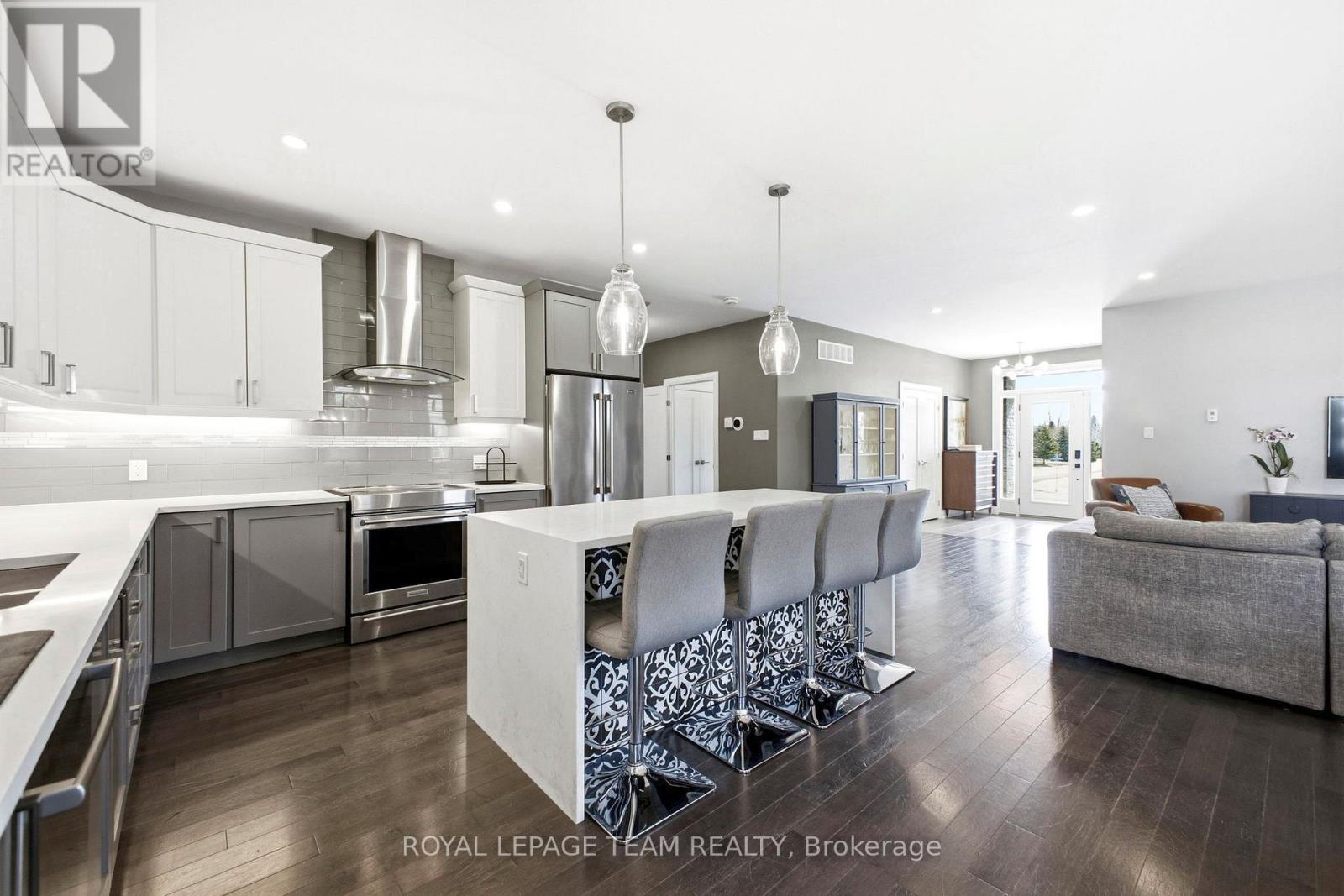 6775 Stanmore Street