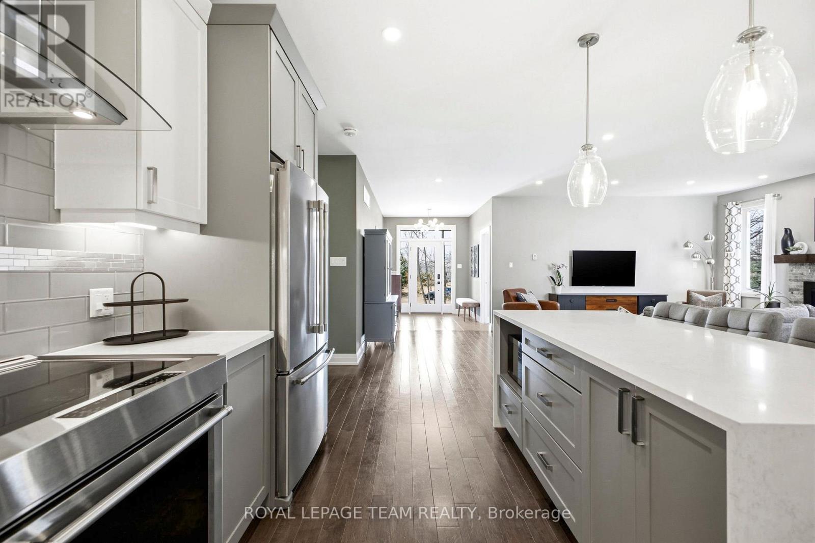 6775 Stanmore Street