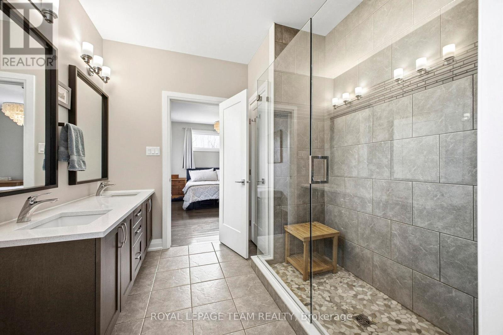 6775 Stanmore Street