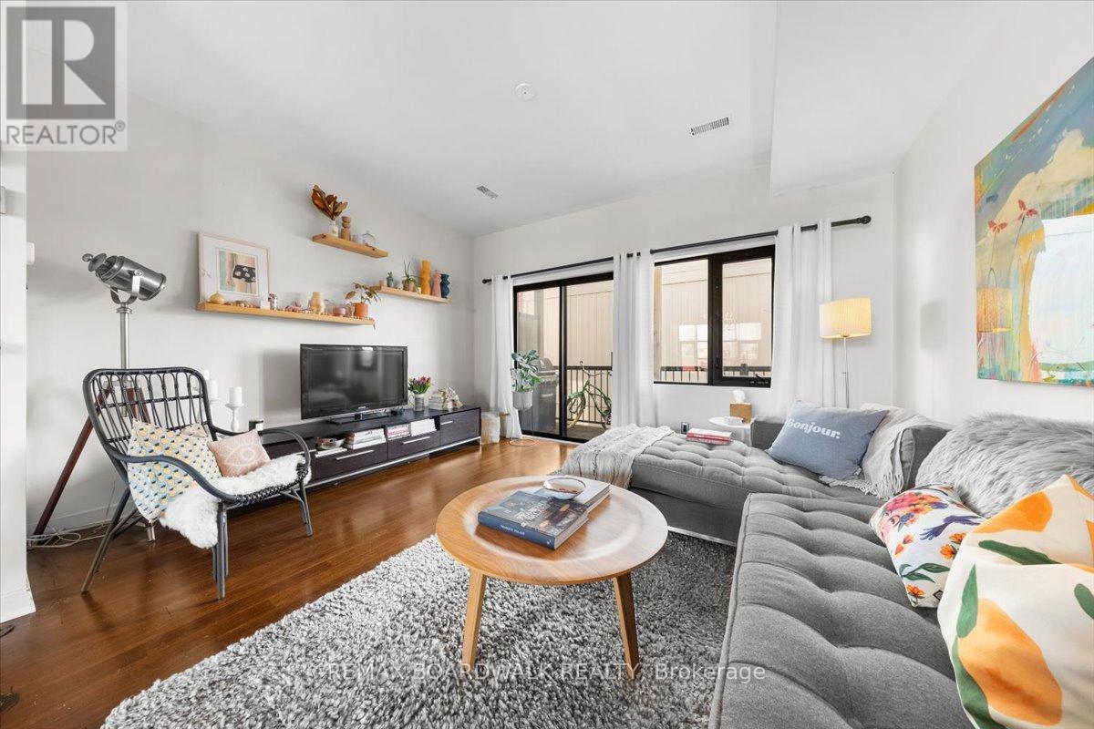 G - 154 Spruce Street