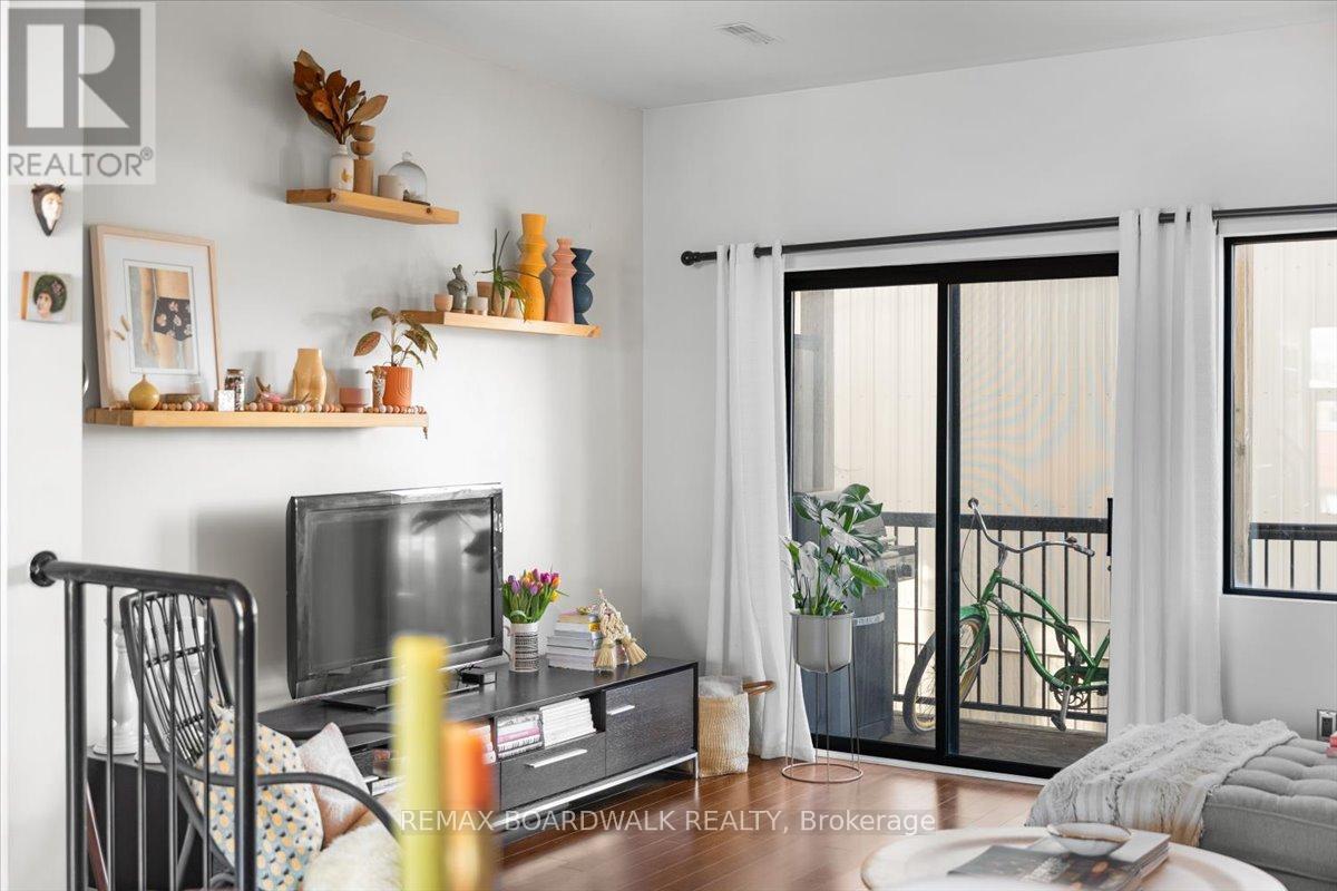 G - 154 Spruce Street