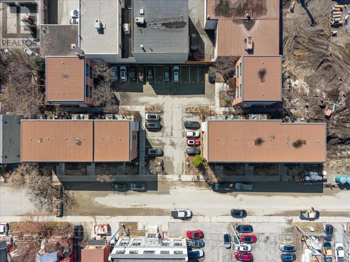 G - 154 Spruce Street