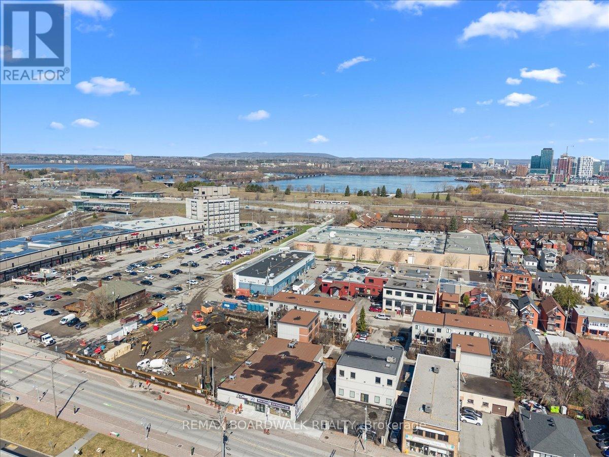 G - 154 Spruce Street