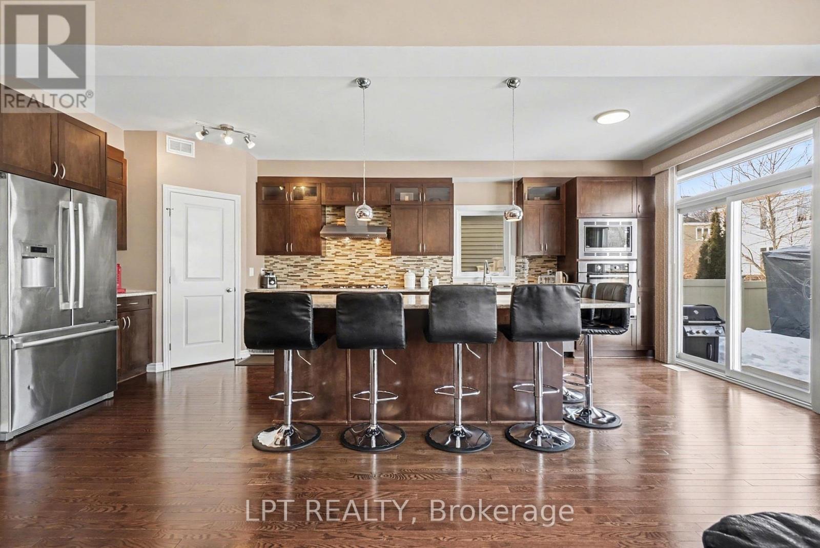 269 Gracewood Crescent