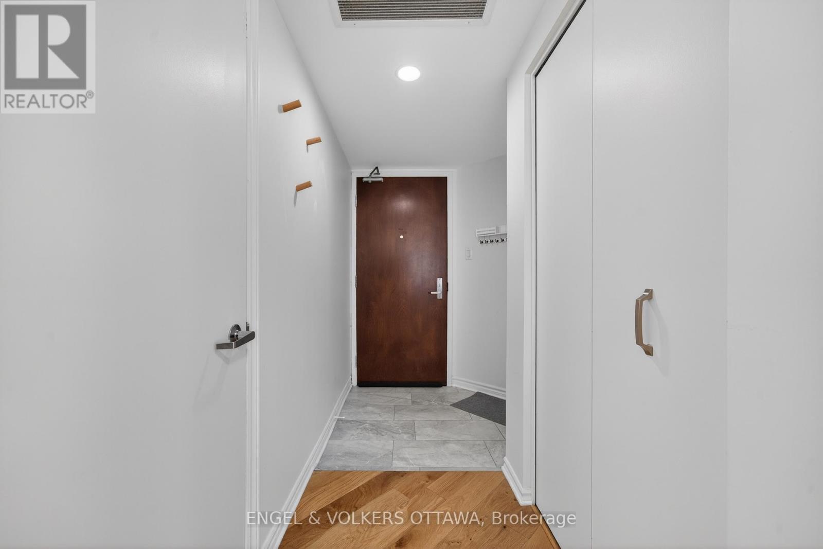 408 - 200 Rideau Street