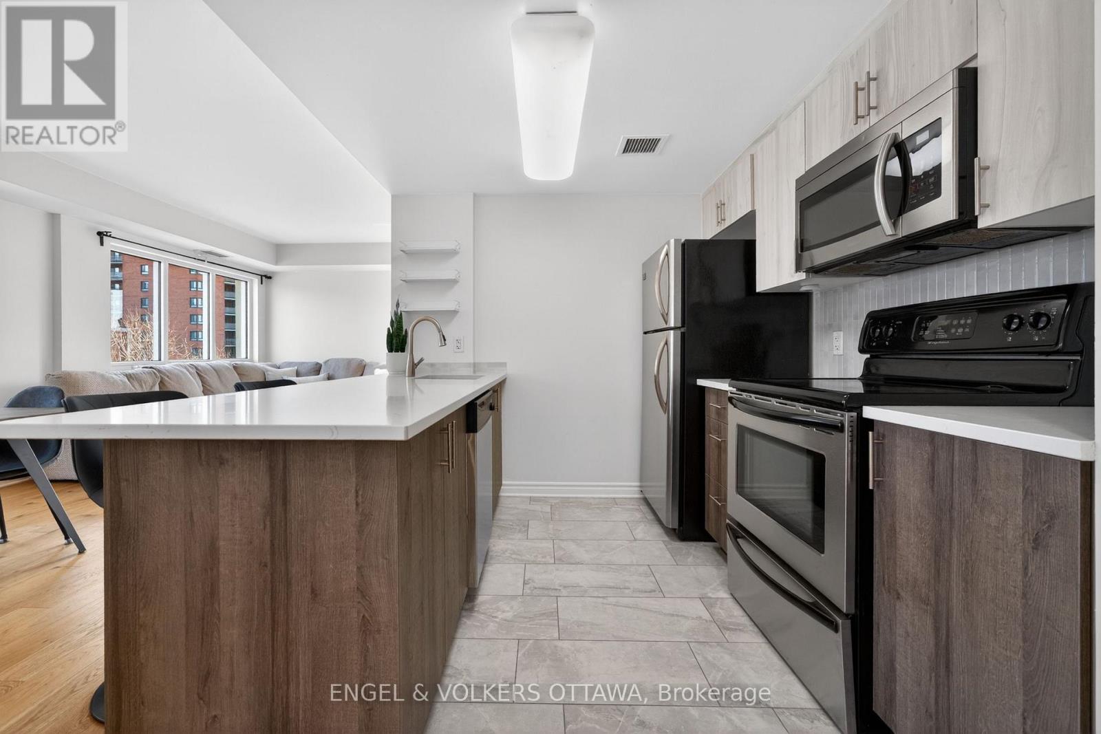 408 - 200 Rideau Street