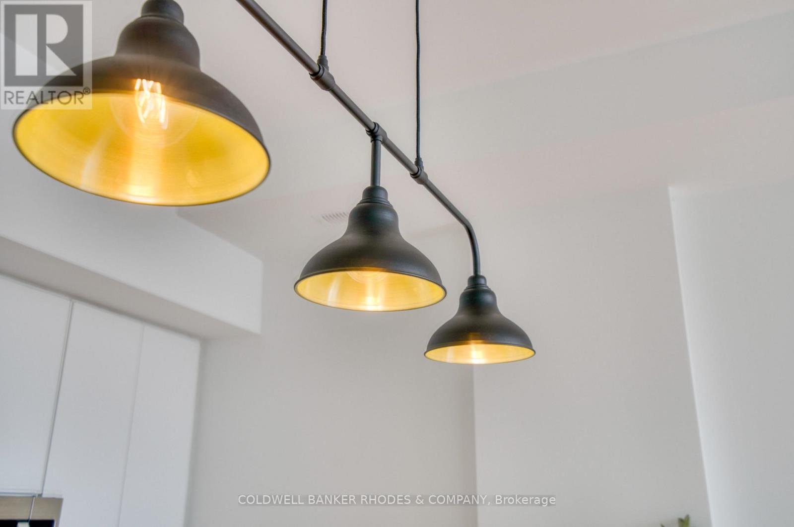 5 - 515 Gladstone Avenue