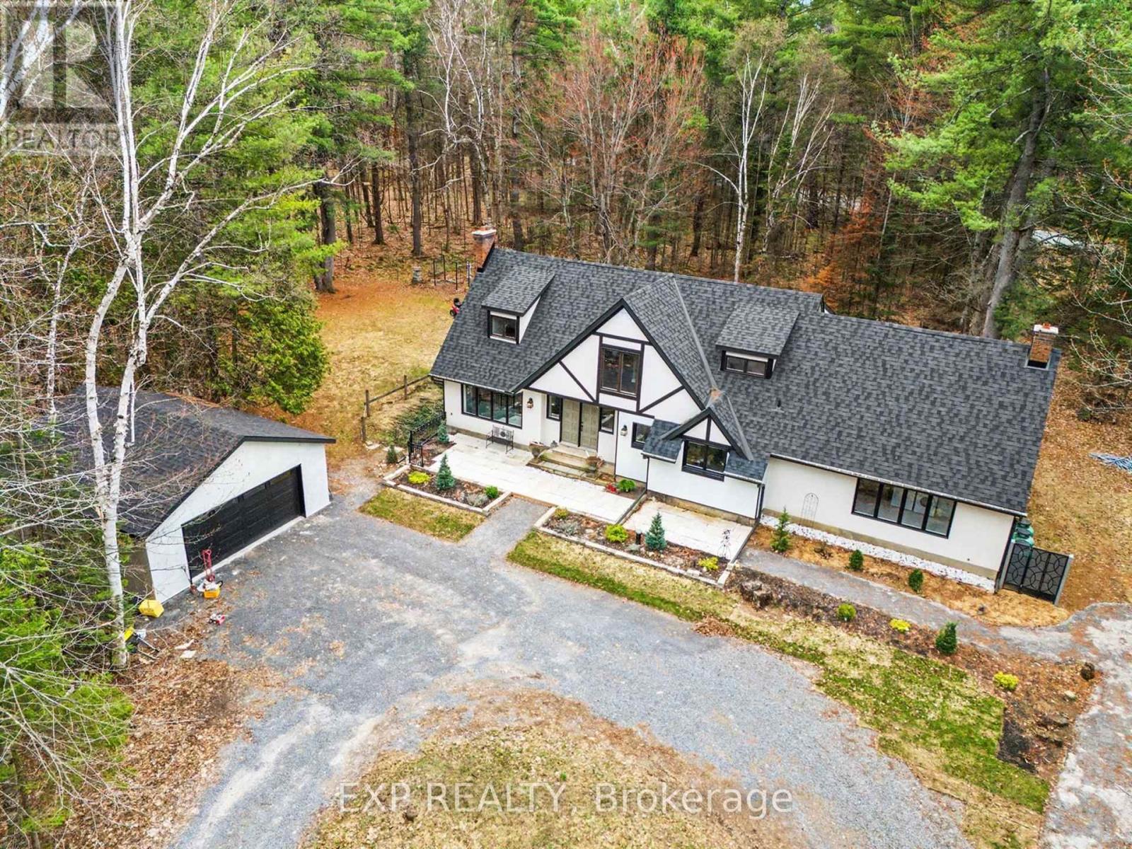 2844 Old Almonte Road