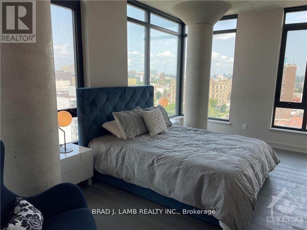 214 - 203 Catherine Street