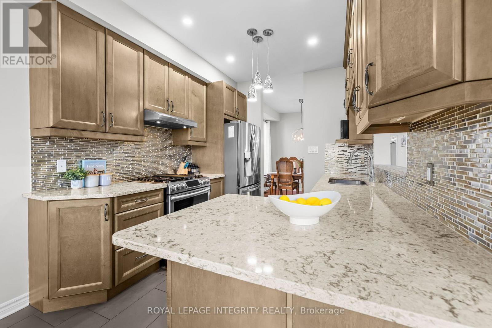 27 Orange Blossom Private