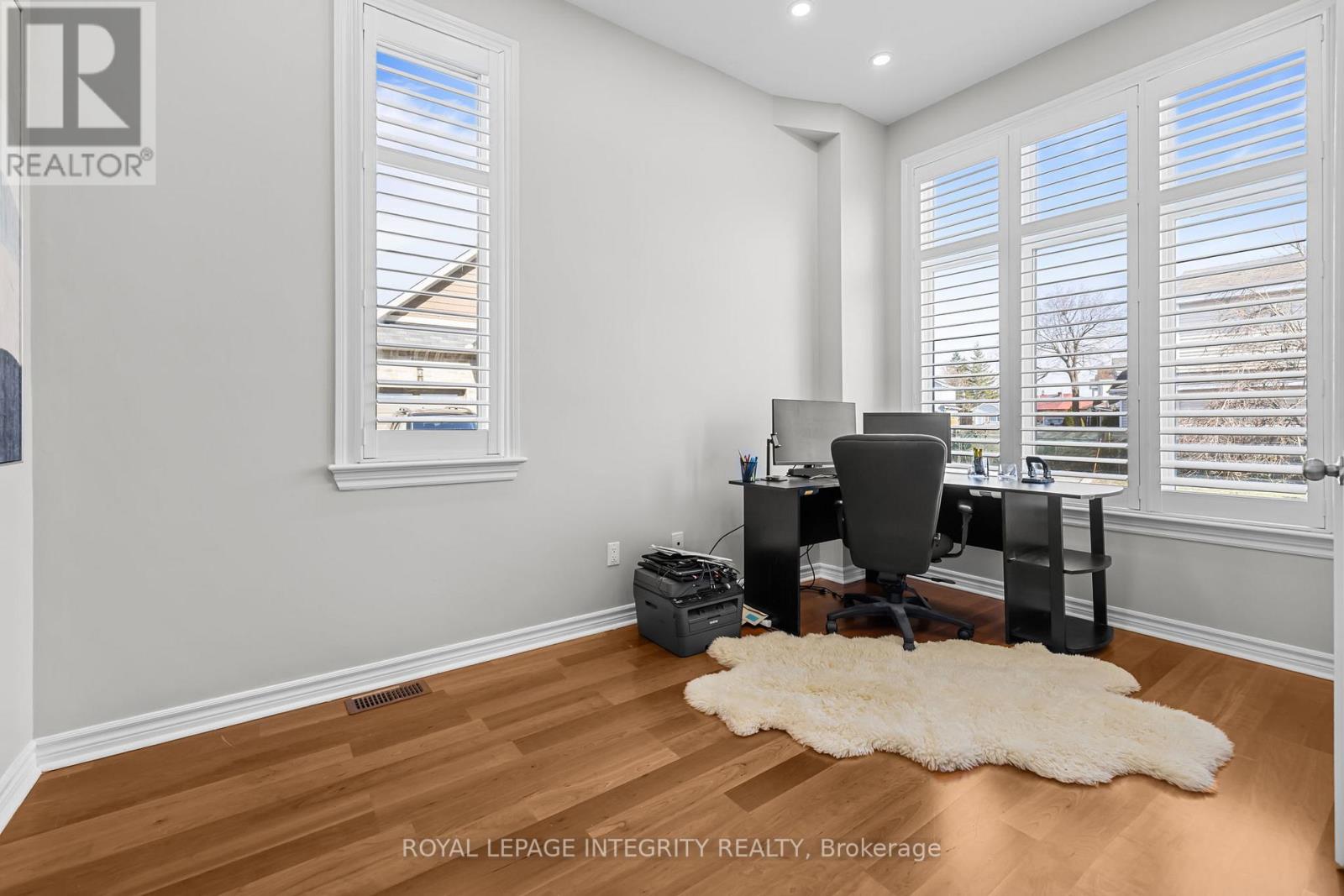 27 Orange Blossom Private