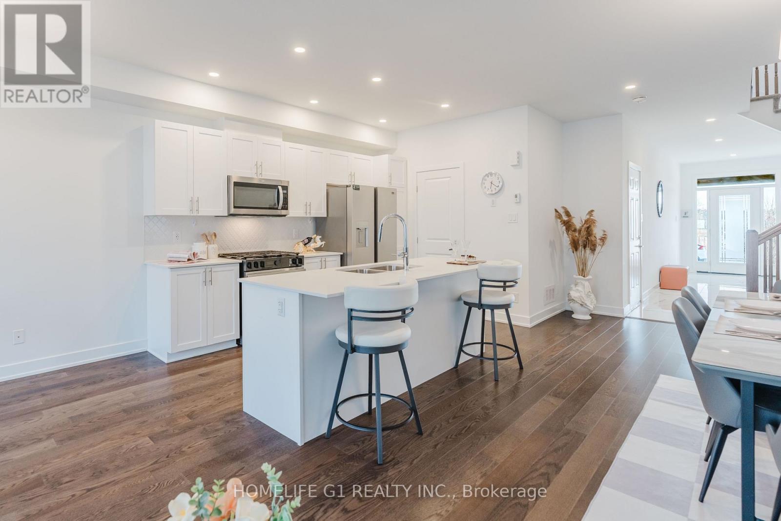 45 Moosonee Crescent