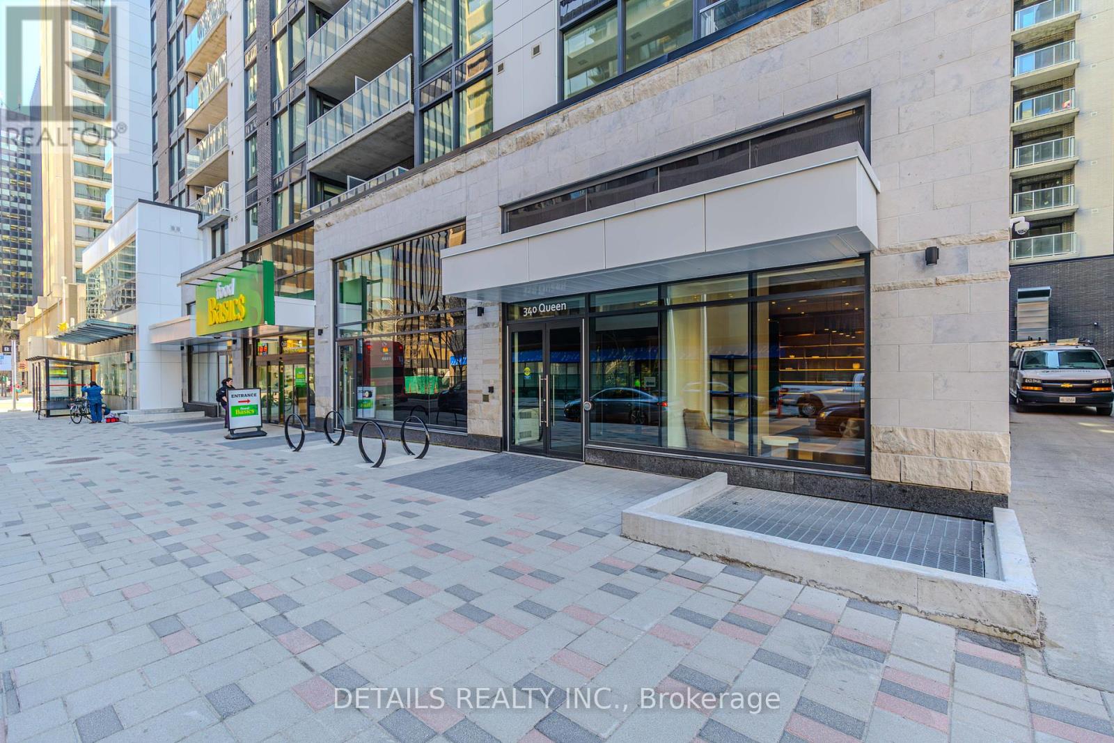 1008 - 340 Queen Street