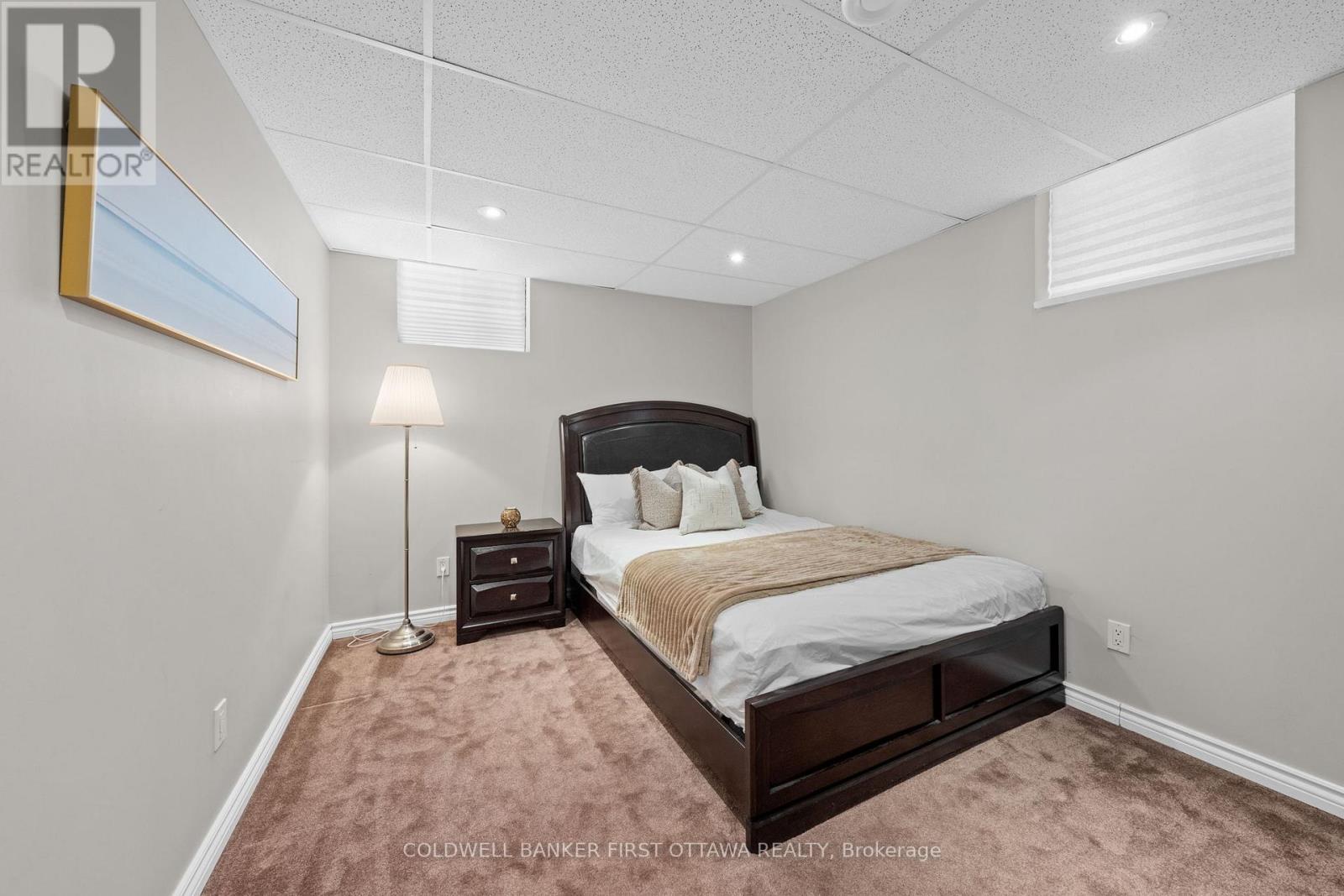 2176 Sunset Cove Circle