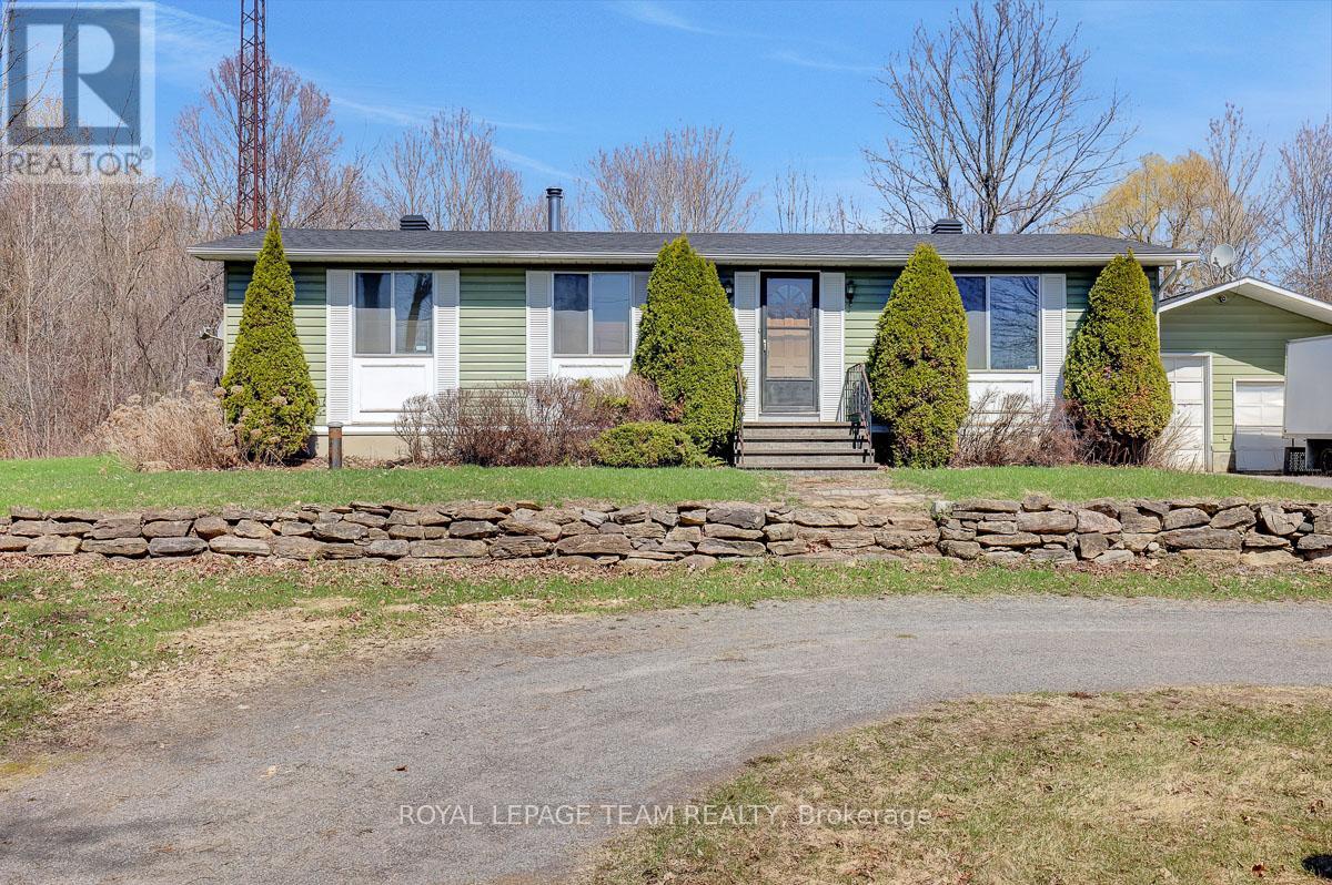 5523 Mitch Owens Road