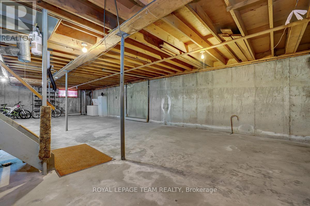 5523 Mitch Owens Road