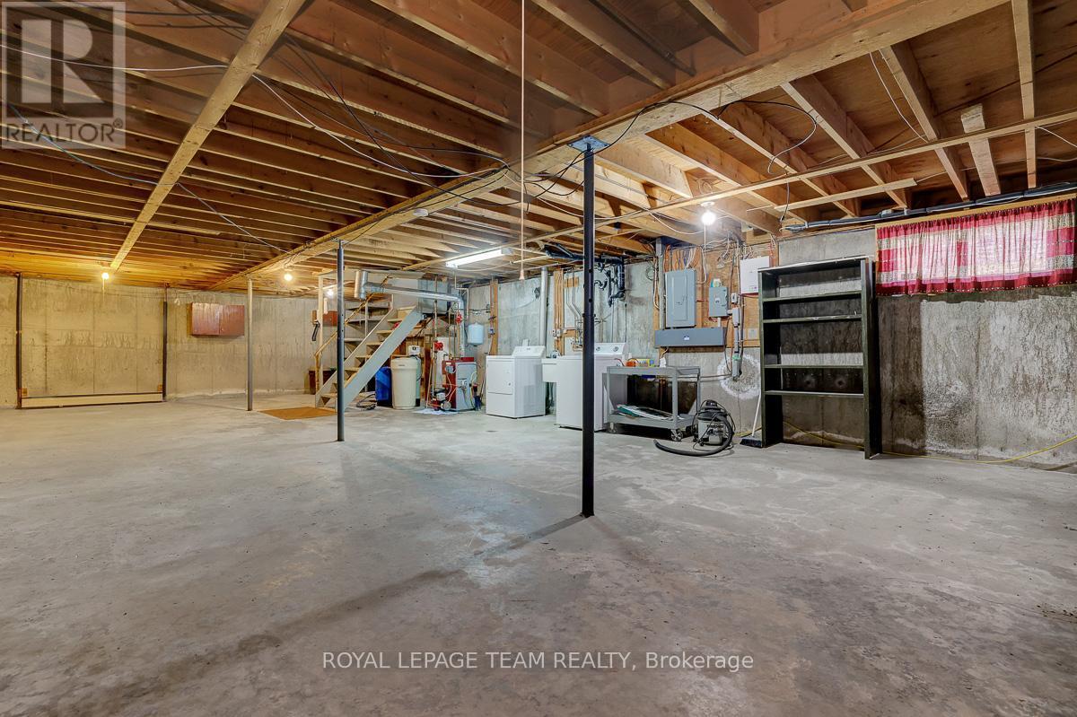 5523 Mitch Owens Road