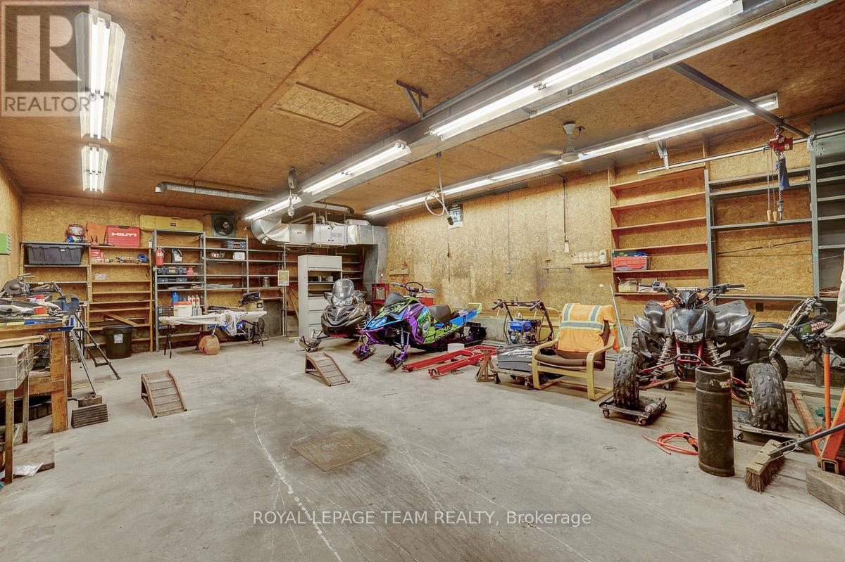 5523 Mitch Owens Road