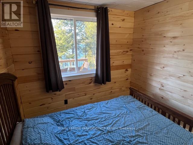 117 Raycroft Peninsula